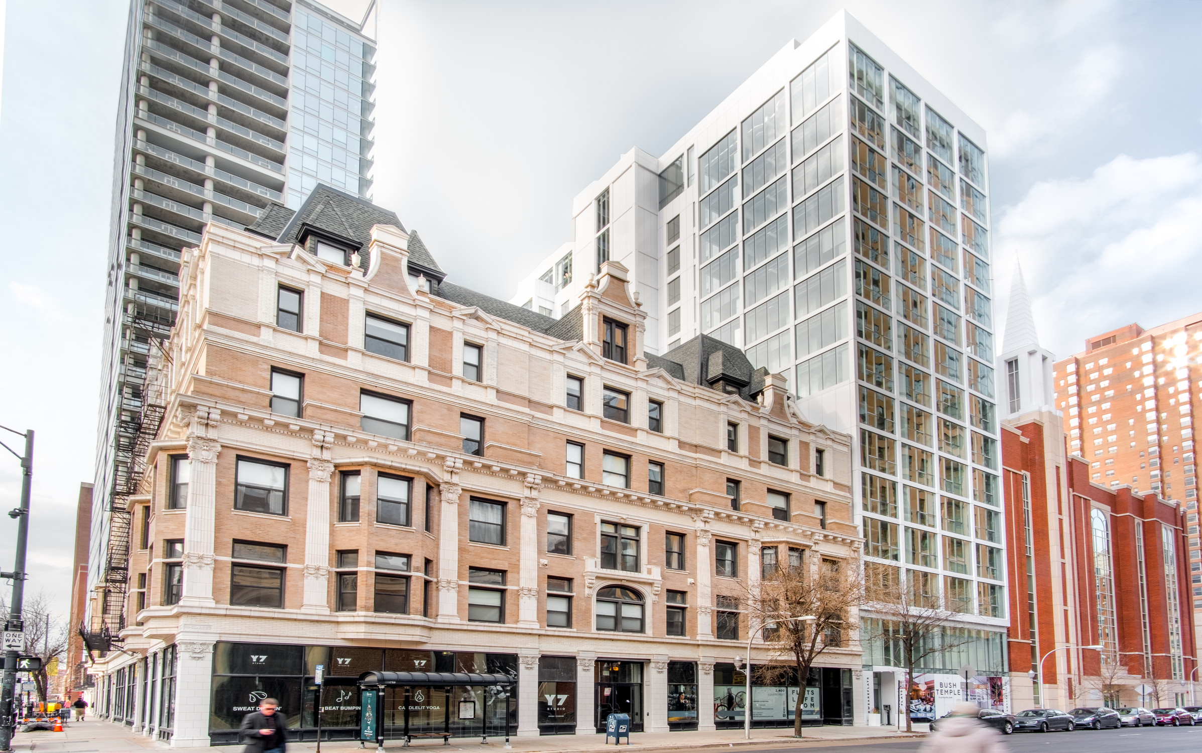 Pepper constructs 129 microapartments at 810 N Clark